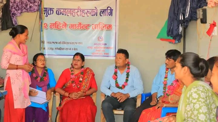 मुक्त कमलहरीहरुका लागि २ महिने गार्मेन्ट तालिम वडा नं. २ बेलामा समापन